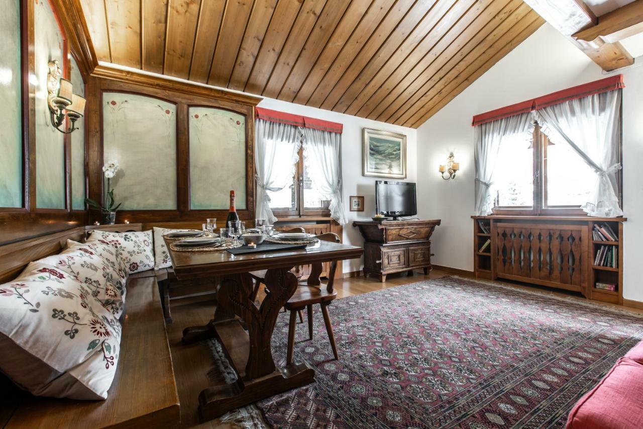 Dolomiti Sweet Lodge コルティーナ・ダンペッツォ エクステリア 写真