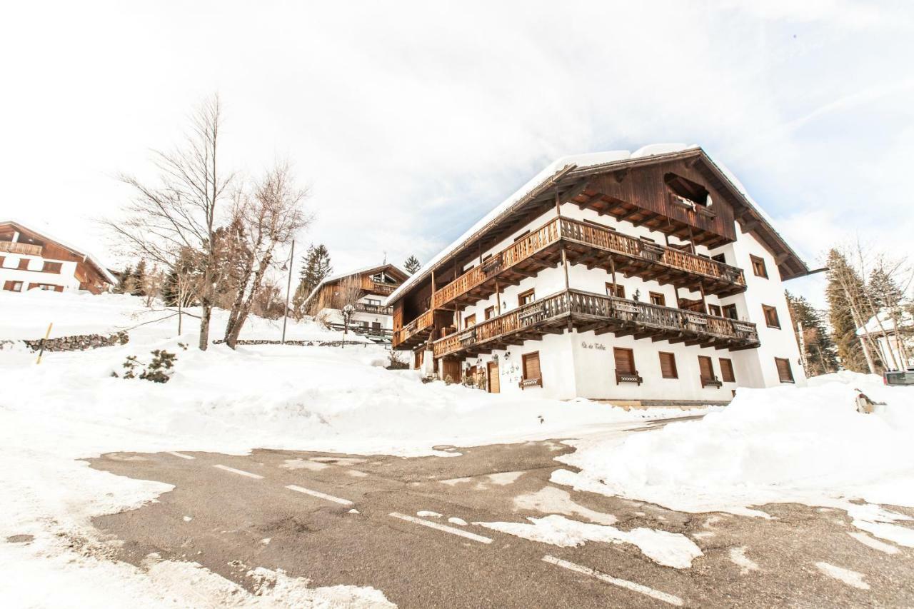 Dolomiti Sweet Lodge コルティーナ・ダンペッツォ エクステリア 写真